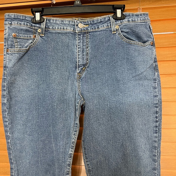 Levi's 518 Womens Juniors Superlow Stretch Boot Cut Jeans Sz 17M  JR - Picture 2 of 11